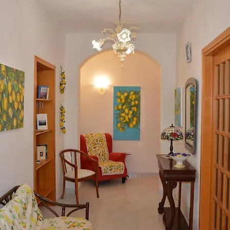 Al Giardino Dei Limoni Guest house *