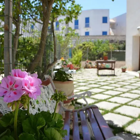 Al Giardino Dei Limoni Pensionat Favignana